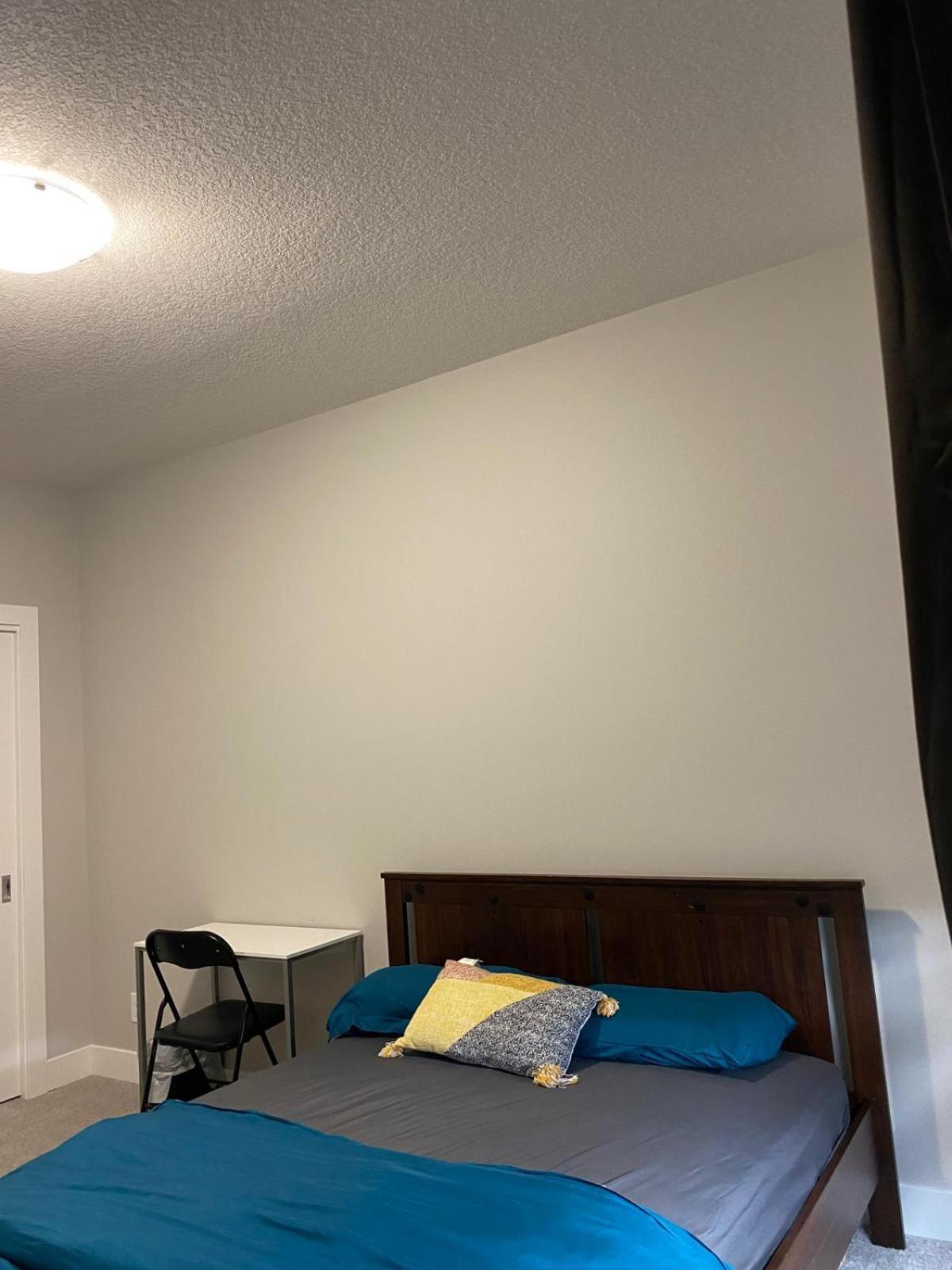 Flowealth Property Luxury Villa Near Lake Netflix Tv Wifi YYC Eksteriør billede