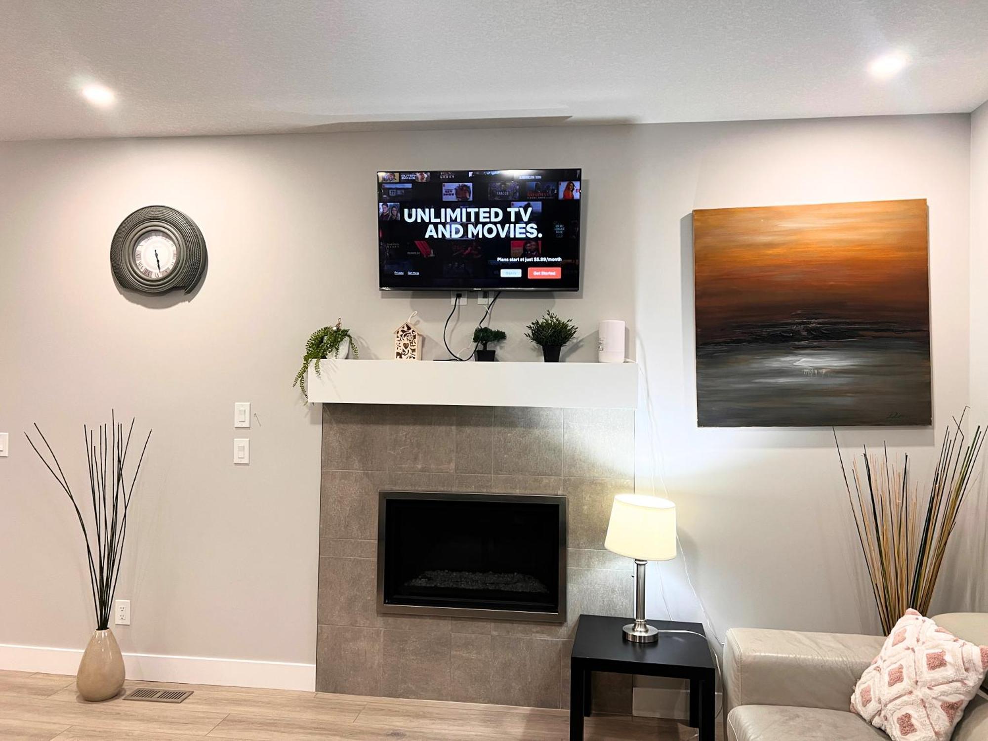 Flowealth Property Luxury Villa Near Lake Netflix Tv Wifi YYC Eksteriør billede